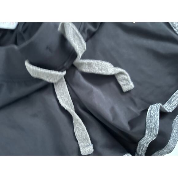 Justice Active Girl Shorts *Size 6/7* - Picture 3 of 4